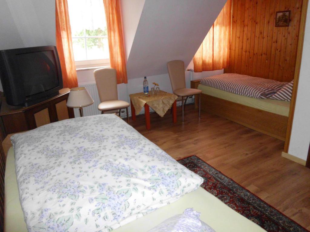 Hotel Zum Ruecking Нортгайм Номер фото